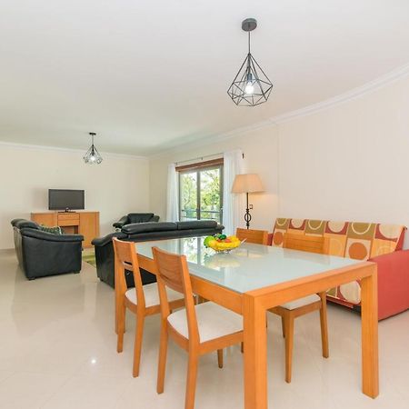 Casa Mergoux - 15 Mins Walk City Center - Quiet - Spacious 塔维拉 外观 照片